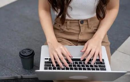 不用加班！居家就能攒钱的6个小副业推荐-赚百科